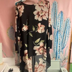 Shein Floral Hi-low top